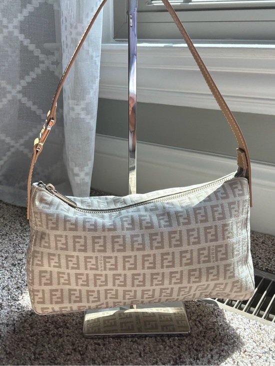 Fendi Handbags - Fendi shoulder bag